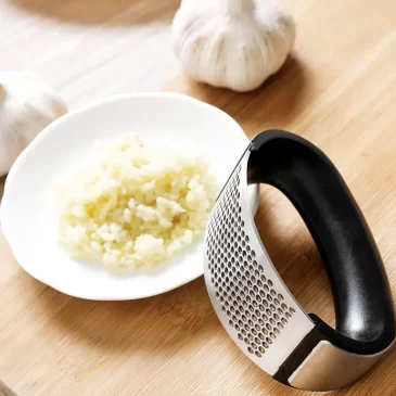 Zaparkorun Nerezový lis na česnek