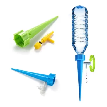 Zaparkorun Zavlažovací systém Spike – 10x zavlažovač s odkapávacím ventilem – zelená