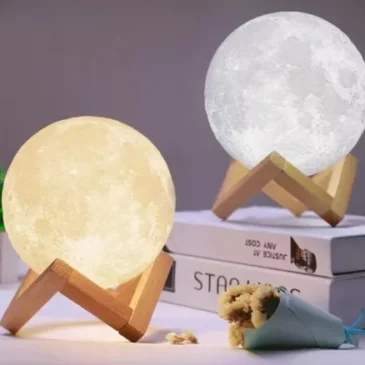 Noční lampička ve tvaru měsíce Shining Moon Light 3D – 7,5 cm