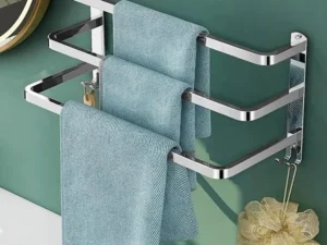 Kovový koupelnový věšák - stříbrný - 60 cm