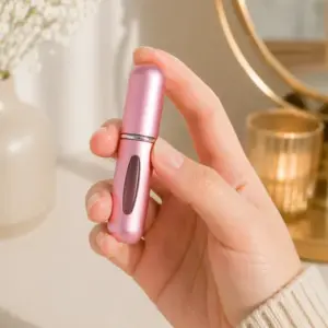 Elegantní flakon na parfémy - růžový