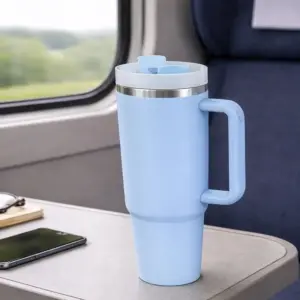 Velký nerezový termohrnek se slámkou a držadlem – 1,2 l - světle modrý